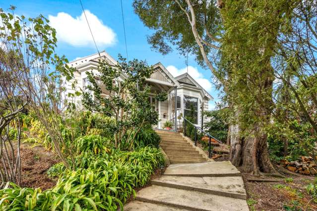 216 North Road North East Valley_1