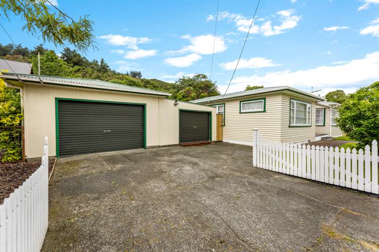 33 Peel Place Wainuiomata_22