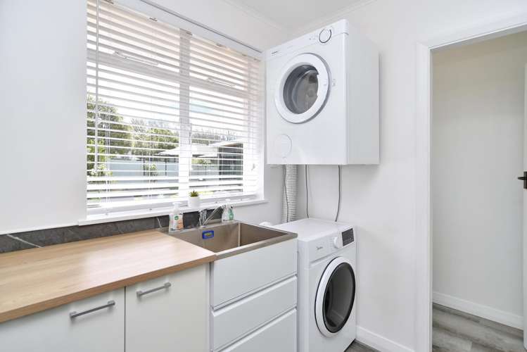7 Barclay Place Burwood_15