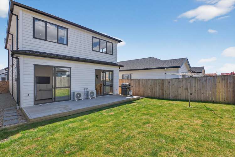 19 Woven Place Karaka_14