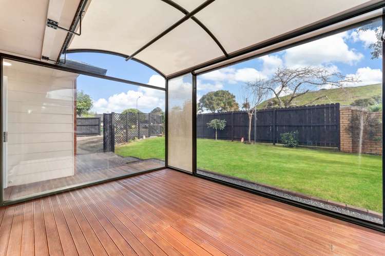 21 Koru Street Mangere Bridge_19