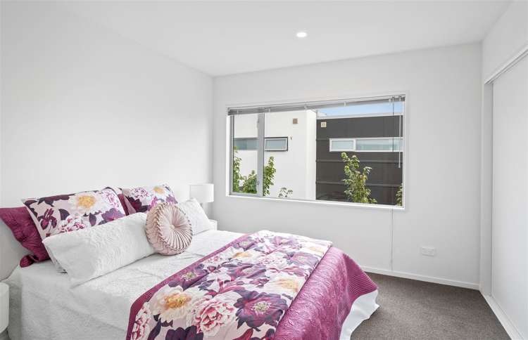 7/670 Ferry Road Woolston_13