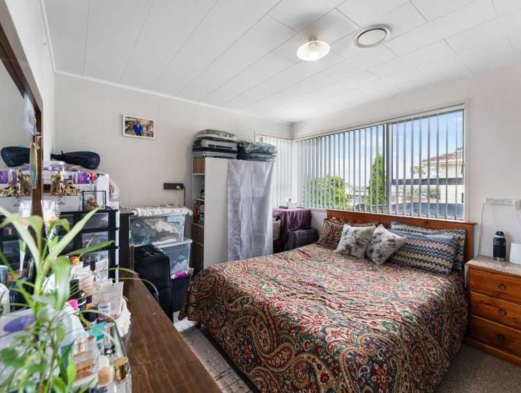 14 Gambare Place Wattle Downs_10