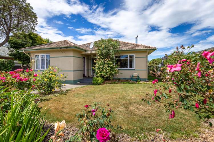 9 Holmes Street Waimate_17