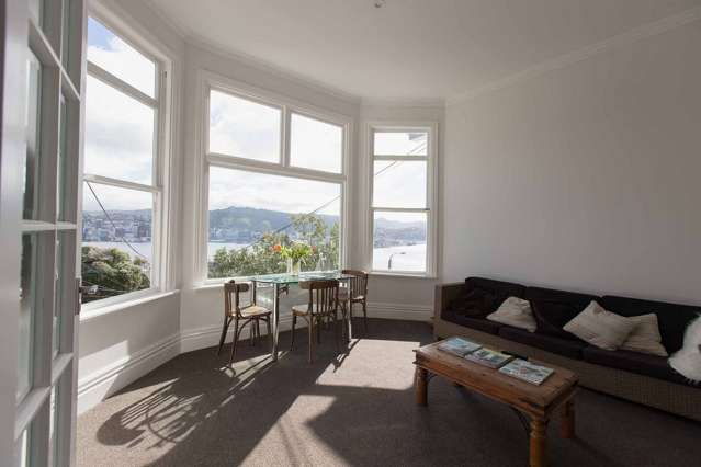 Harbour Views, Afternoon Sun, and City Magic