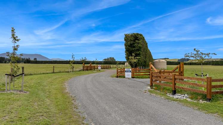 84 Barracks Road and 28, 34, 64 Linton Lane Oxford_13