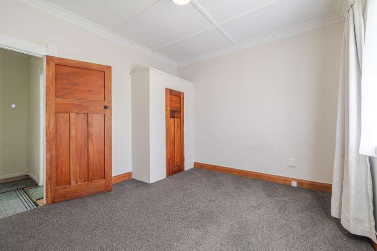 84 Warwick Street Feilding_12