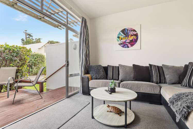 13/1420 Hamurana Road Mourea_6