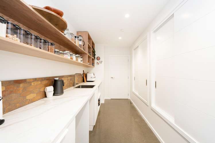 375 Herbert Street Windsor_7