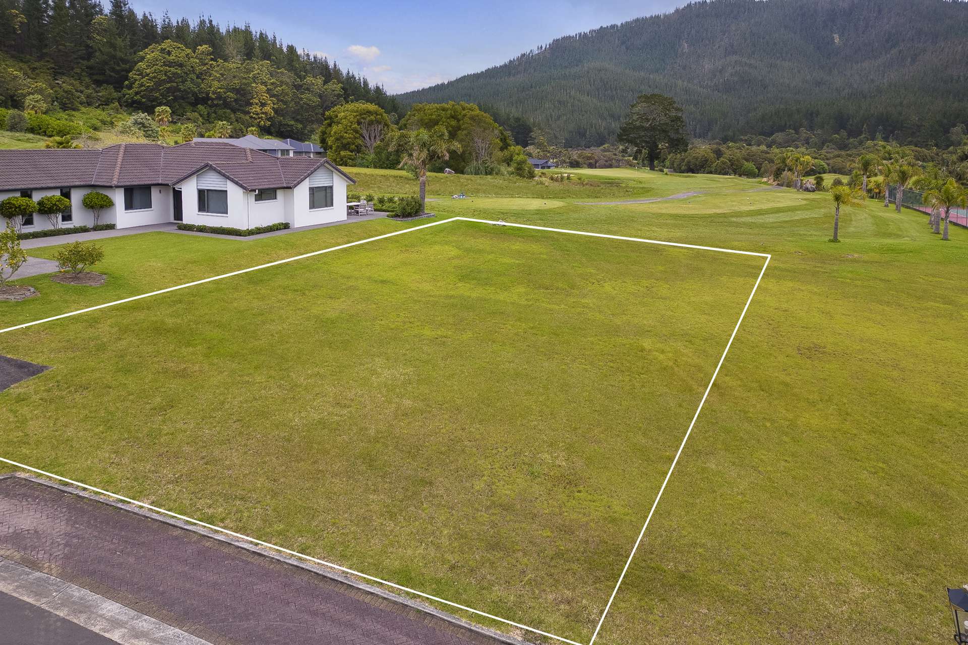 37 Sanctuary Cove Pauanui_0