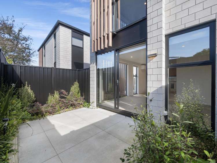 12/1460 Cameron Road Greerton_2