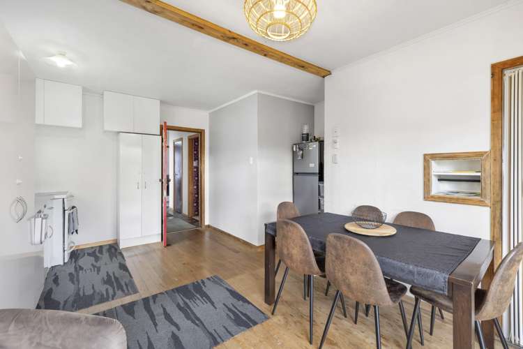 75 Hampshire Street Cannons Creek_11