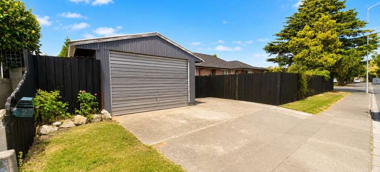2 Blankney Street 10180_5