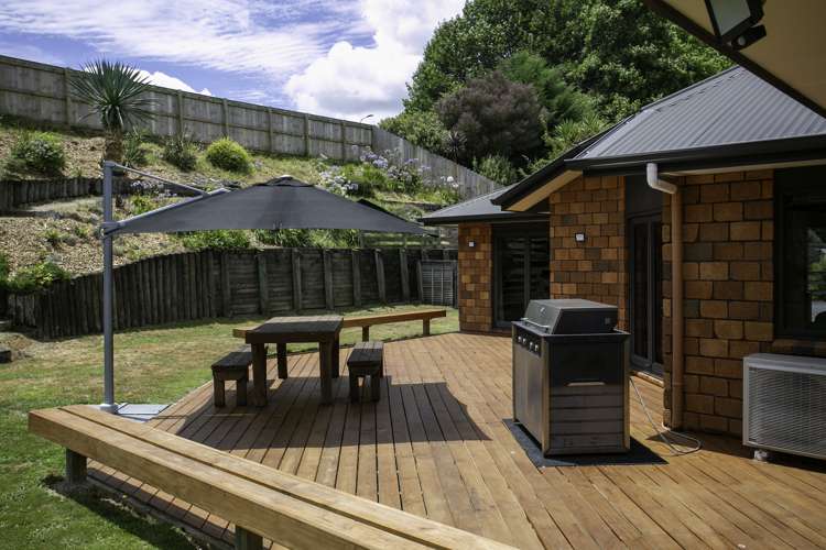 17 Grace Avenue Leamington_19