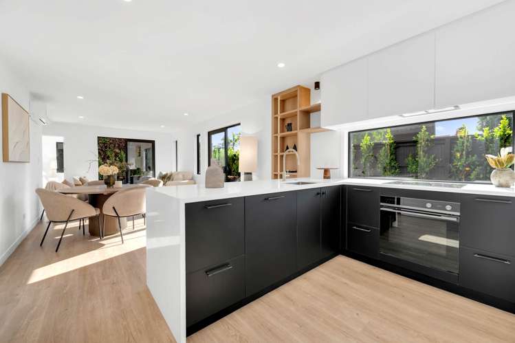 1/97 Cook Street Howick_17