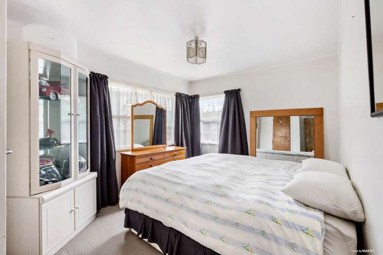 48 Tahi Terrace Glen Eden_5