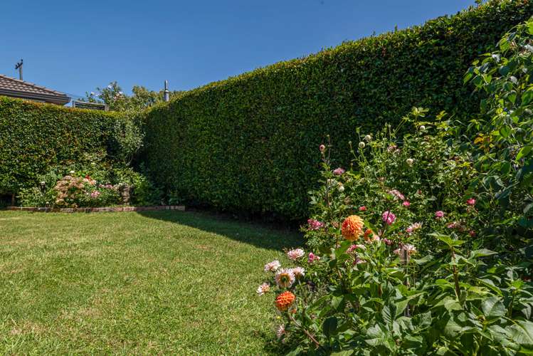 173 Lake Road Belmont_29