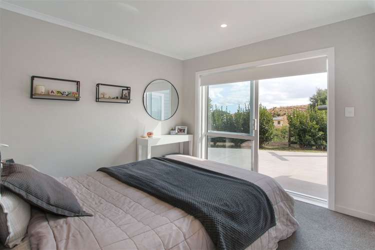 20 Niccone Place Bombay_13