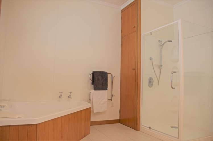 15 Weka Street Taihape and Surrounds_12