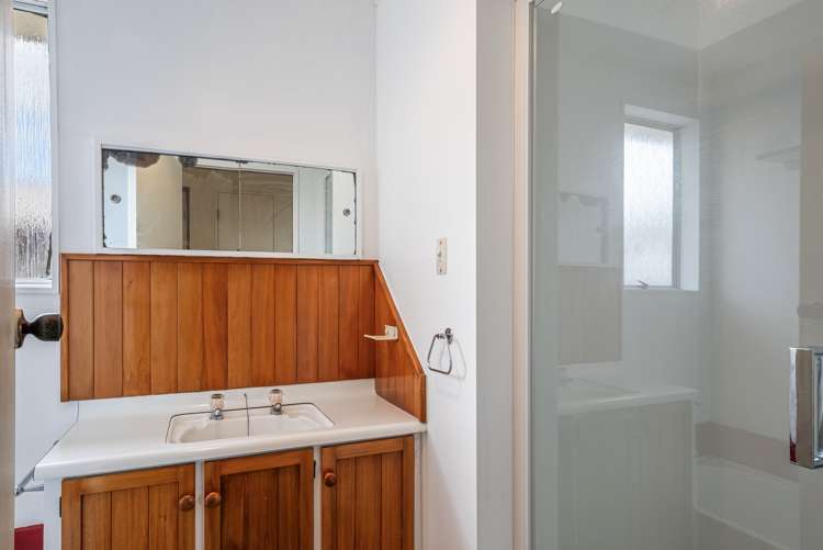 84 Pasadena Crescent Totara Park_15