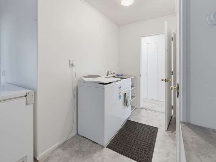 8 Idesia Grove Richmond_21