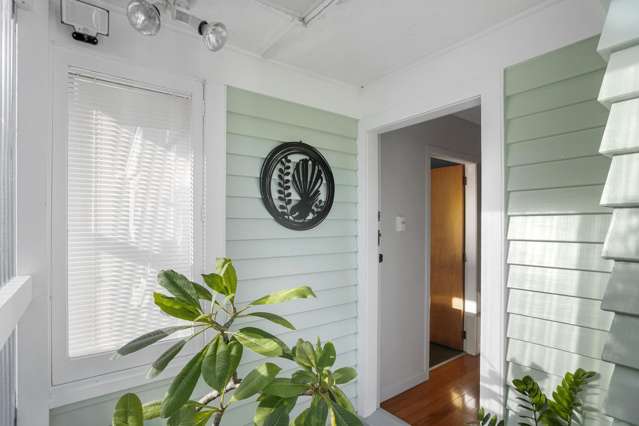 215 Tony Avenue Thames_1
