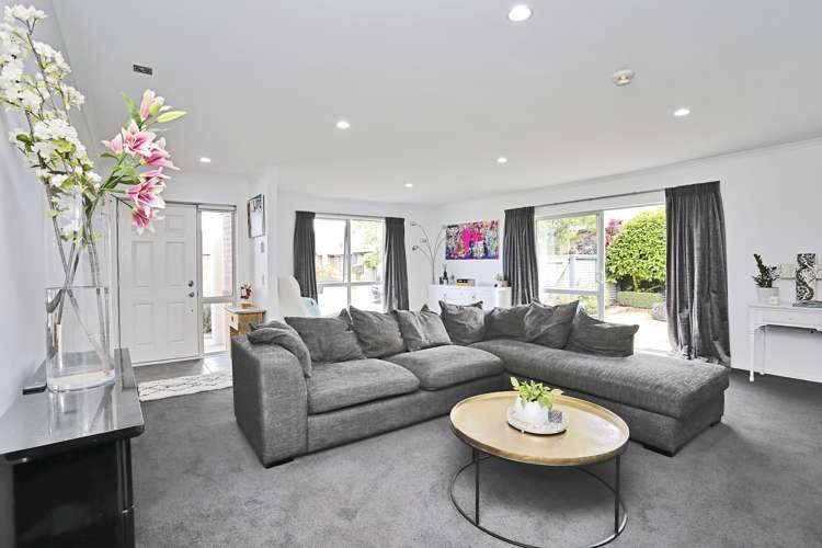 16 Hoffman Court Waikiwi_11