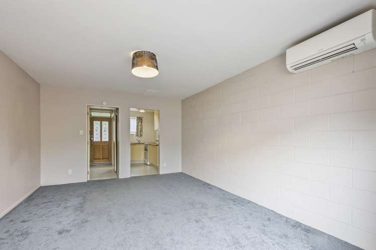 2/17 Percy Street Phillipstown_3