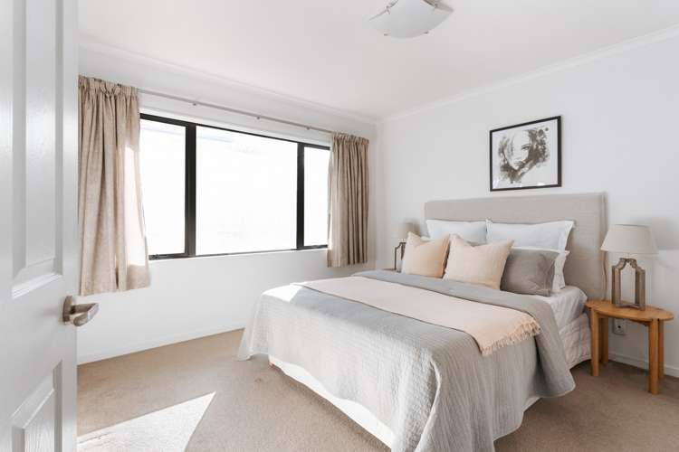 41 Galloway Crescent Pyes Pa_13