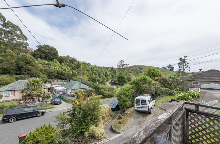 41 Murphy Street Toi Toi_18