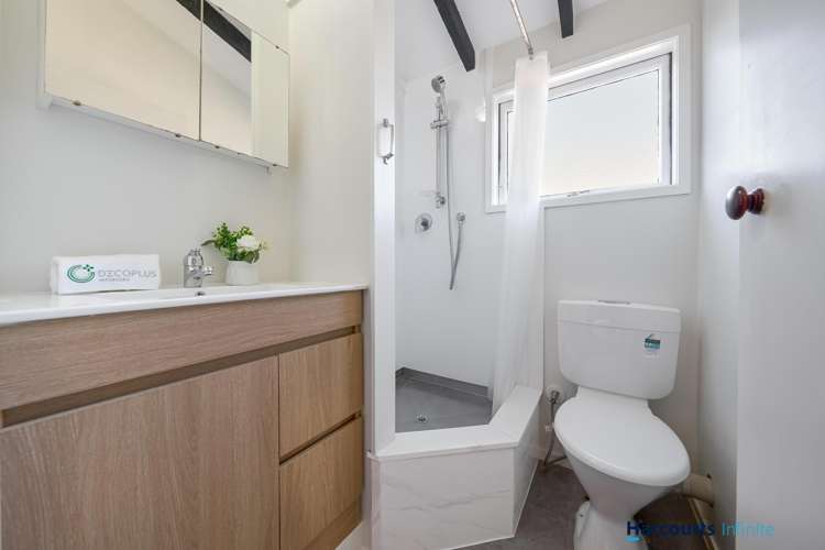 144 Weatherly Road Torbay_12
