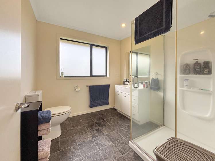 341 Airedale Road Weston_16