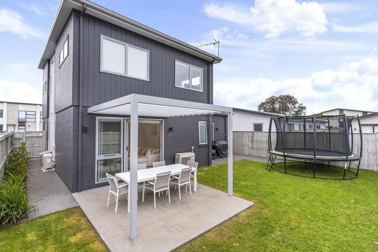 27 Riria Crescent Takanini_16