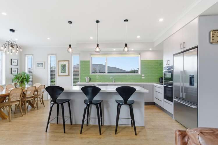 20 Sunline Avenue Lincoln_5