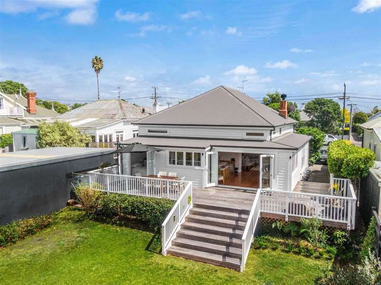 14 Summer Street Stanley Point_3