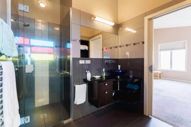 14 Highgrove Saint Clair_30