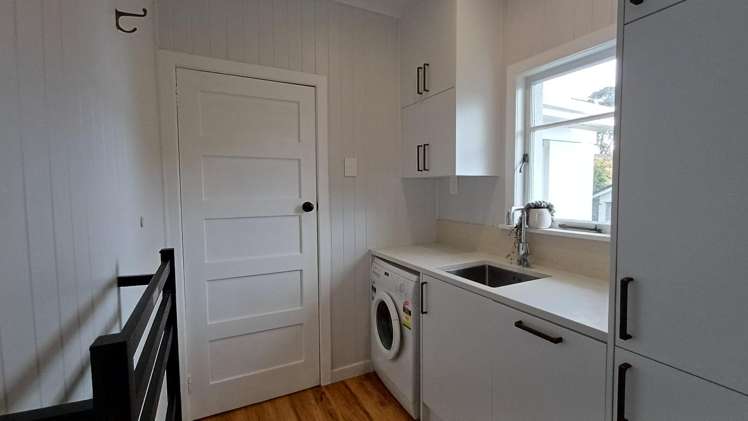 6 Walker Crescent 2034_14