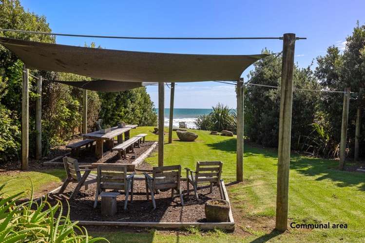 30 Beach Road Waiiti_22