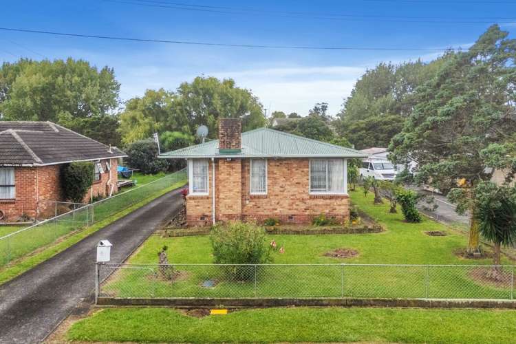 8 Stainton Place Otara_1