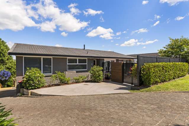 28 Sunny Bay Road Matua_2