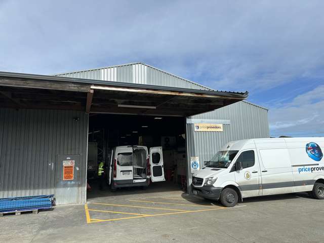 Unit B/78 Austin Street Onekawa_4