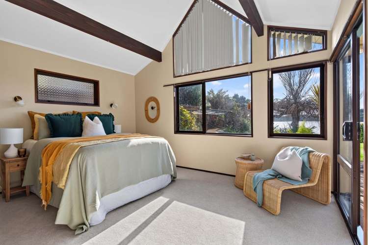 15 Forrester Drive Welcome Bay_9