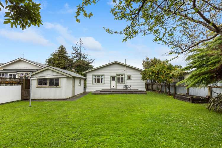 44 Miro Street Takaro_18