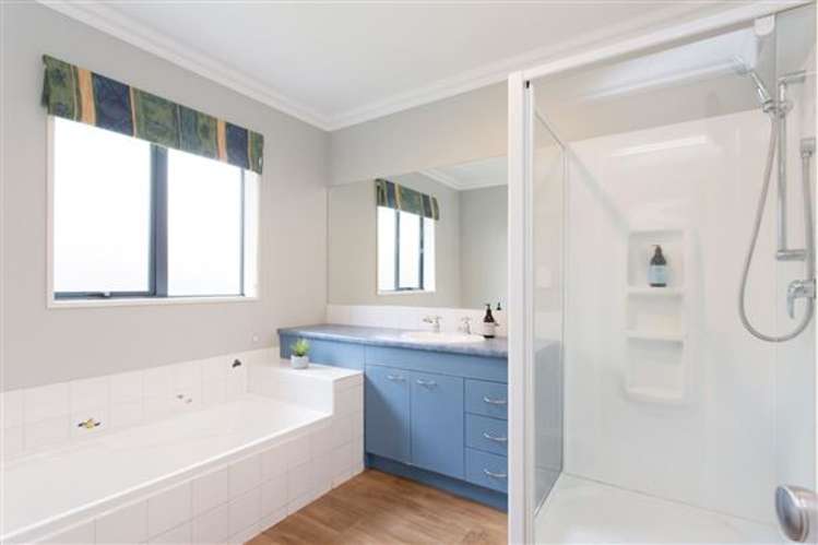 22 Saint Keverne Close Burwood_12