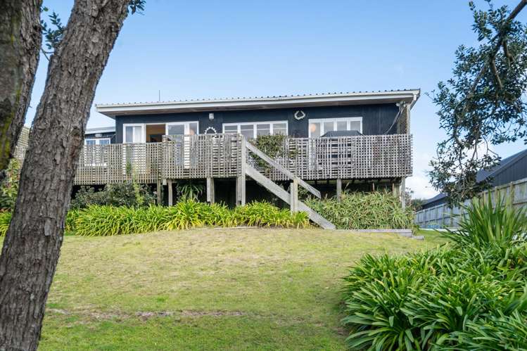 706 Papamoa Beach Road_0