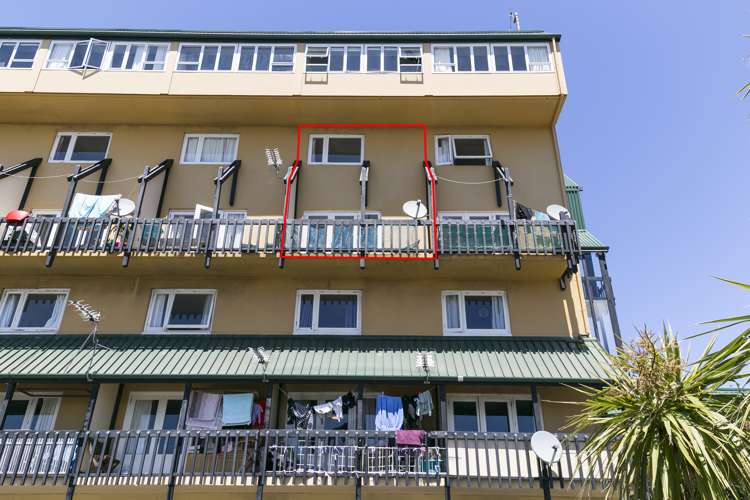 30/46 Hiropi Street Newtown_12