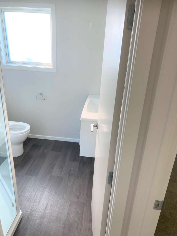 15b Cobblers Lane Riverhead_6