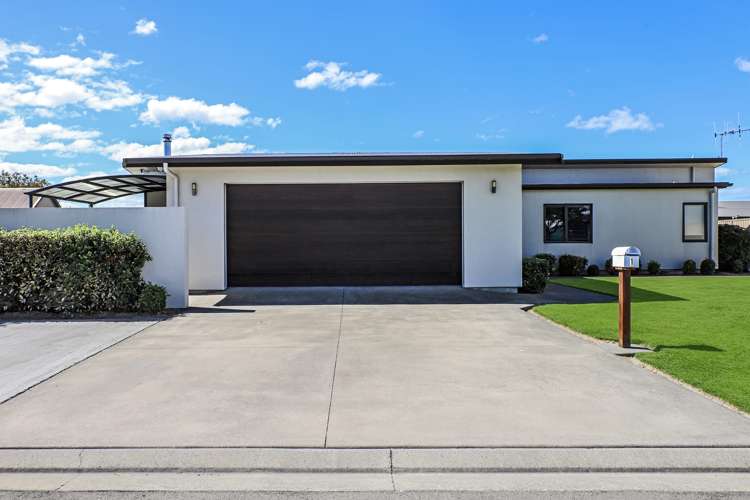 1 Aiden Lane Raureka_18