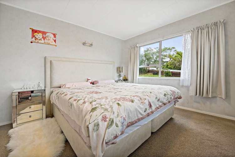 1 Glenbury Place Massey_10