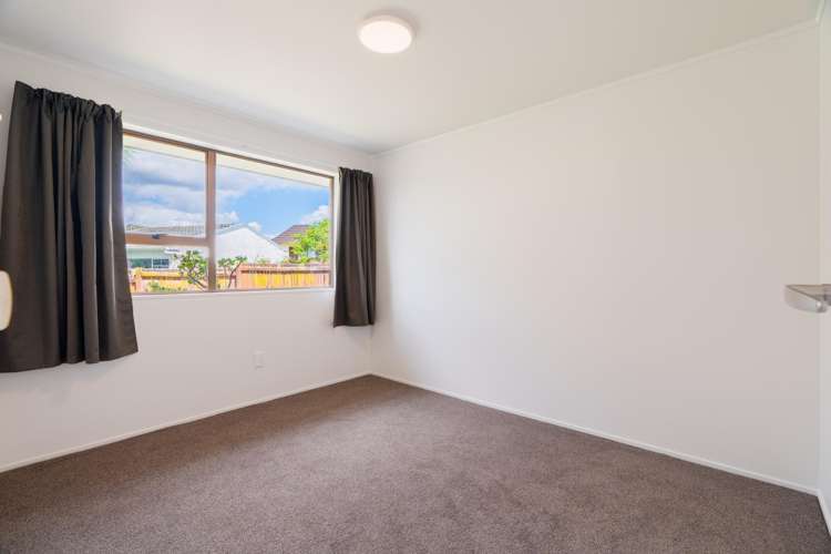 9 Vincent Place Dinsdale_8